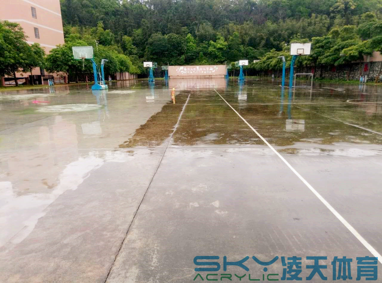 硅PU篮球场案例：广州市增城小楼中学5mm硅PU篮球
